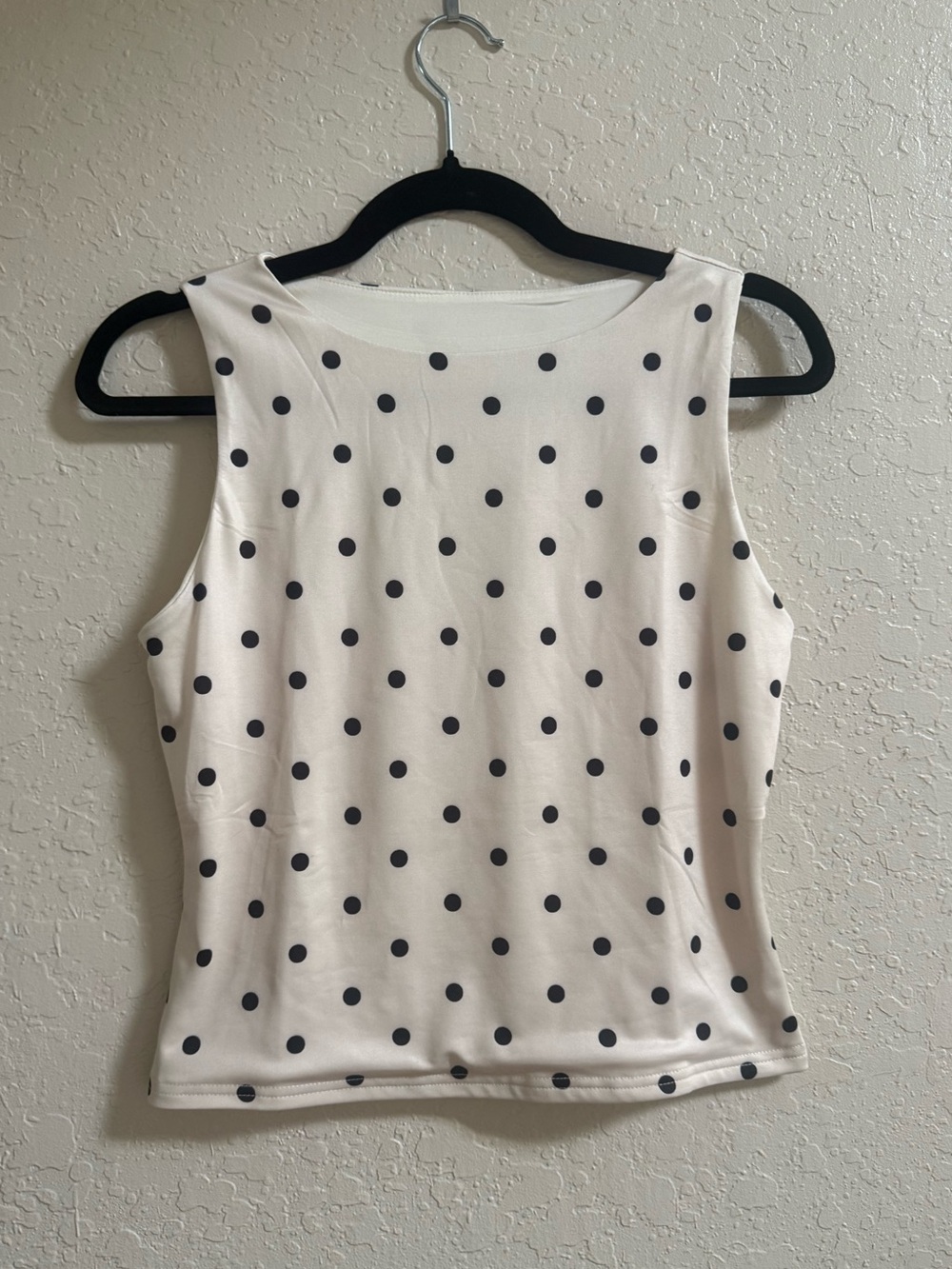 Cute White Polka Dot Sleeveless Top